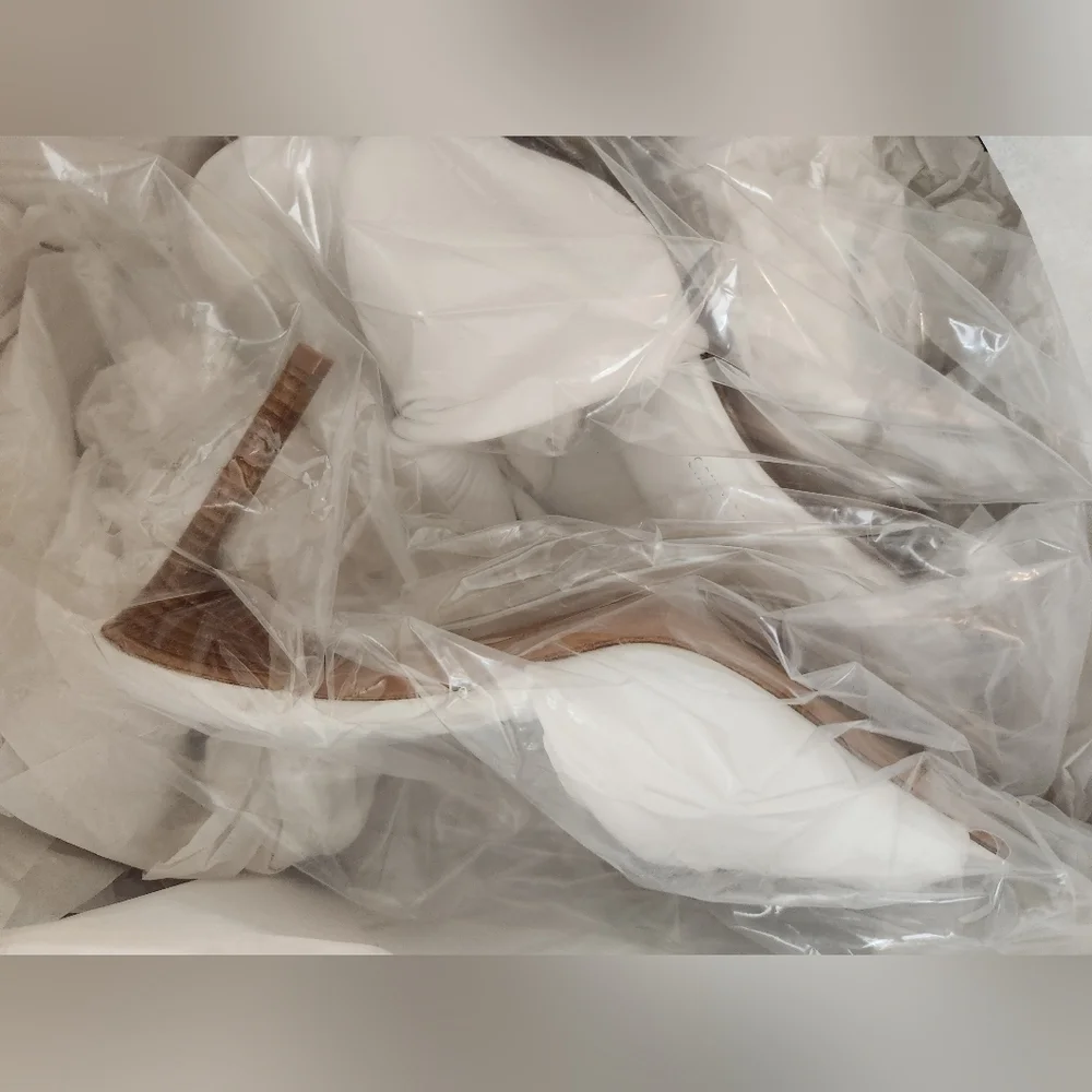 Jacquemus Bagnu White Leather Heels Size 7.5